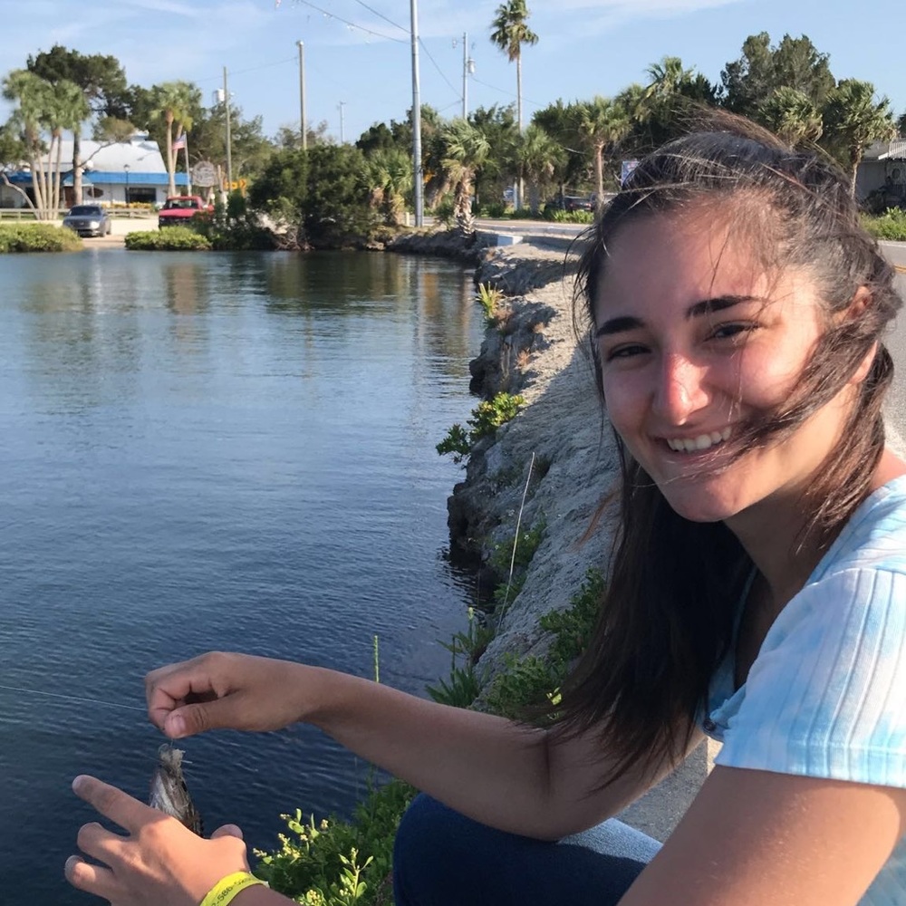 Meet your Posher, Isis